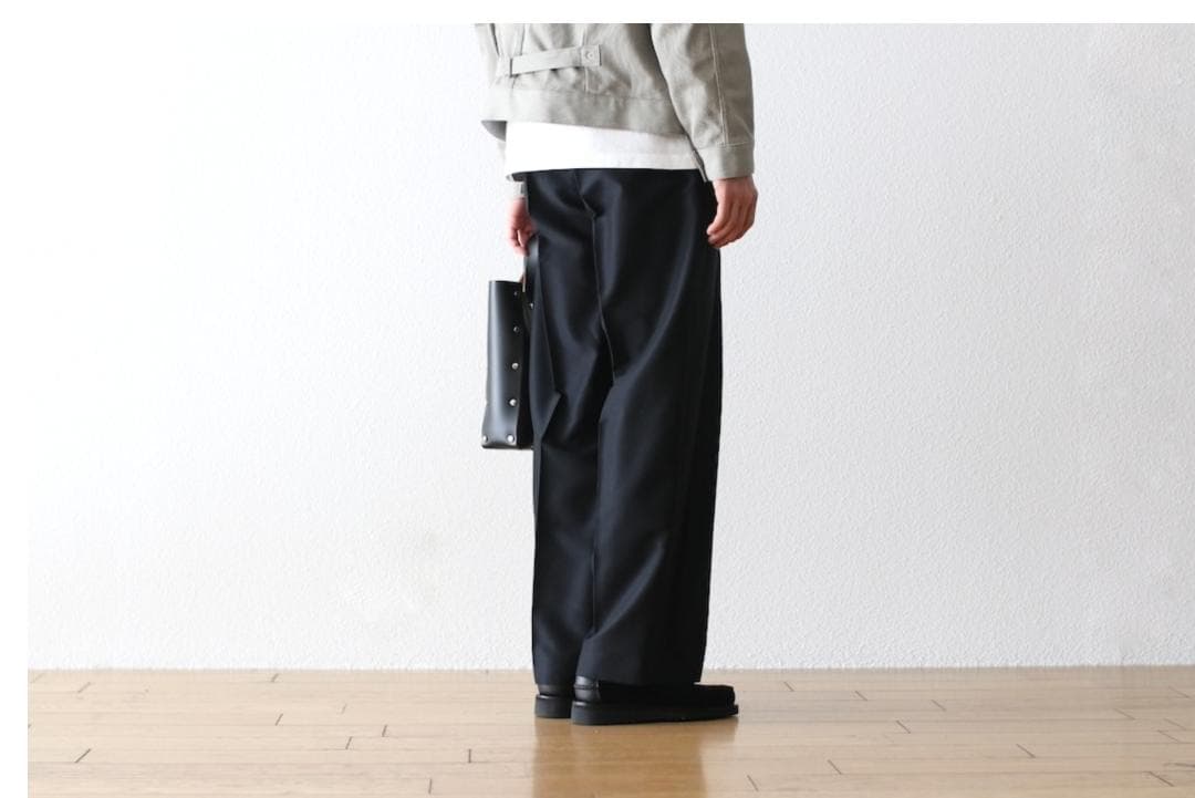 SEVEN BY SEVEN タックトラウザーズ（スラックス）新品未使用