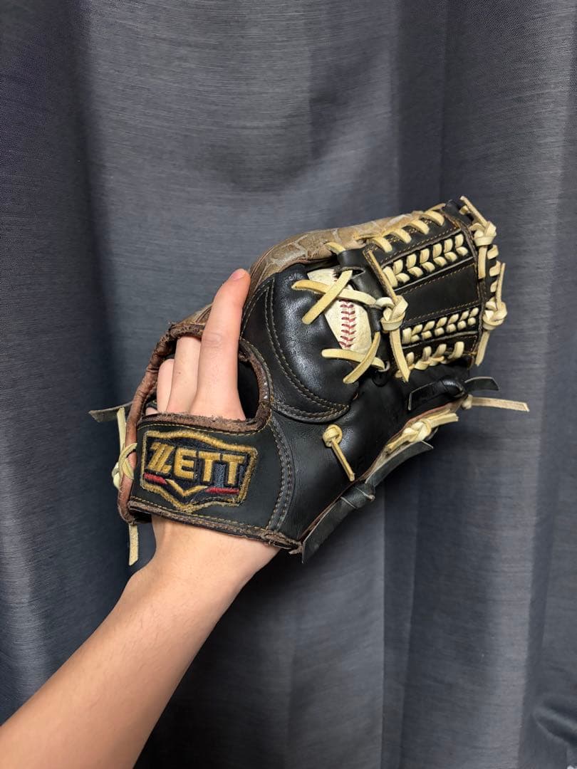 ZETTプロステイタス 硬式オーダー内野手用グローブ 即戦力‼️良型‼️佐藤印あり