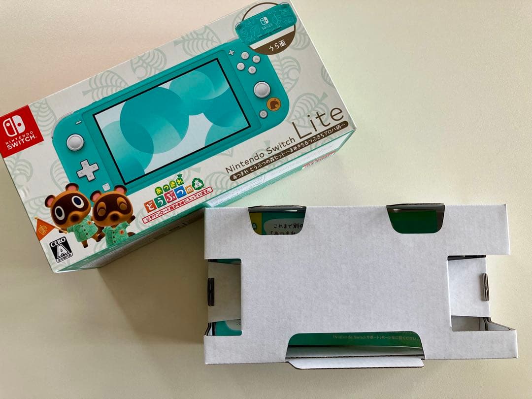 Nintendo Switch Lite まめきち＆つぶきちアロハ柄　本体