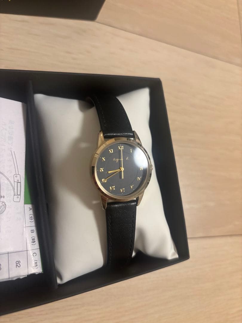 agnès b. ソーラー腕時計