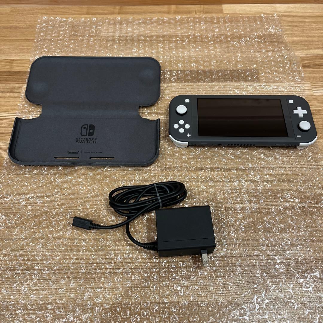 Nintendo Switch Lite グレー 本体（カバー付き）