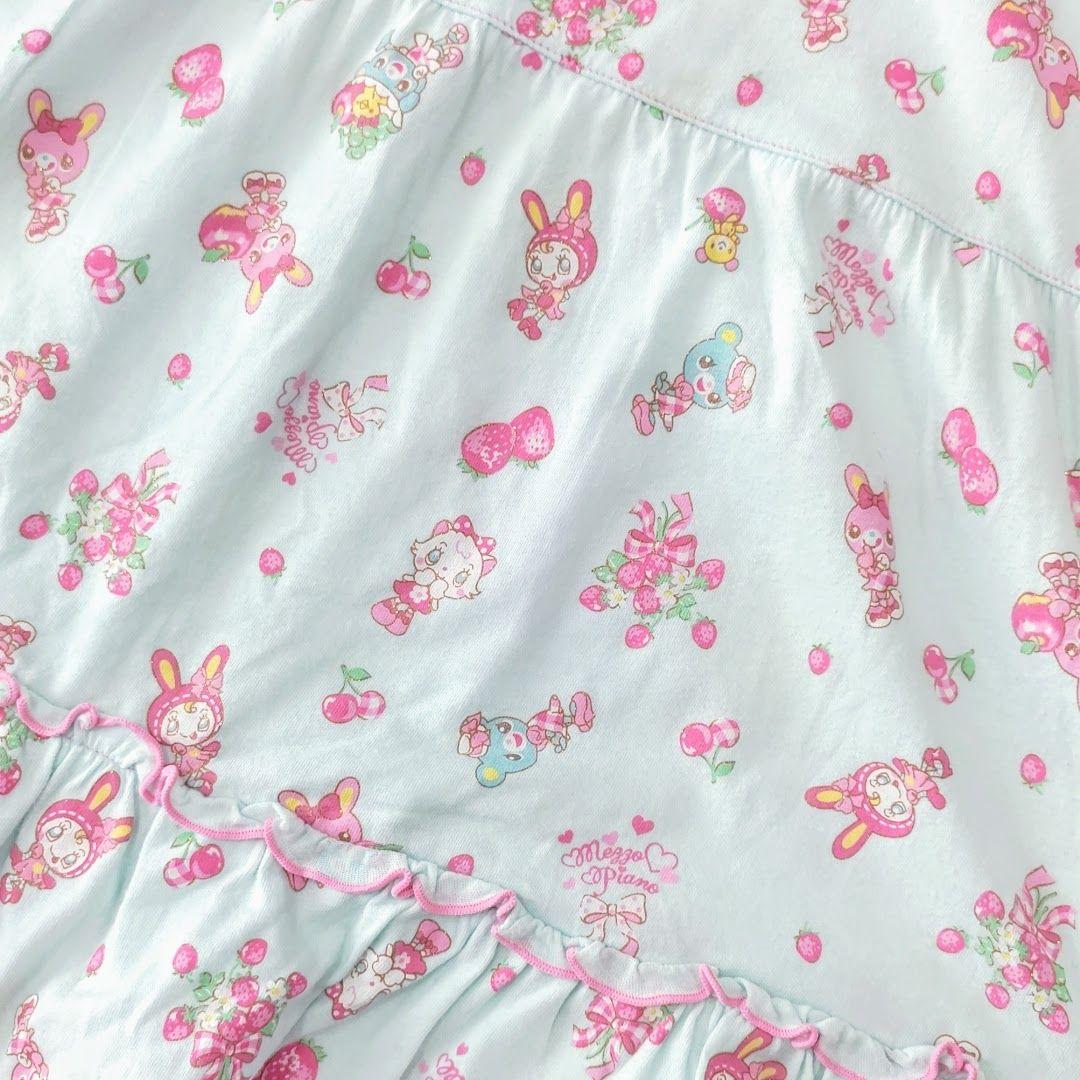 d*9様 ★良品★メゾピアノ＊ミミポポ総柄＊キャミソール＊135cm