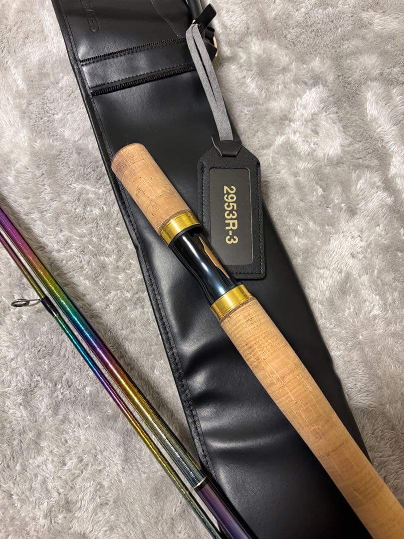 ワールドシャウラリミテッド　2953R-3 (保証書あり)