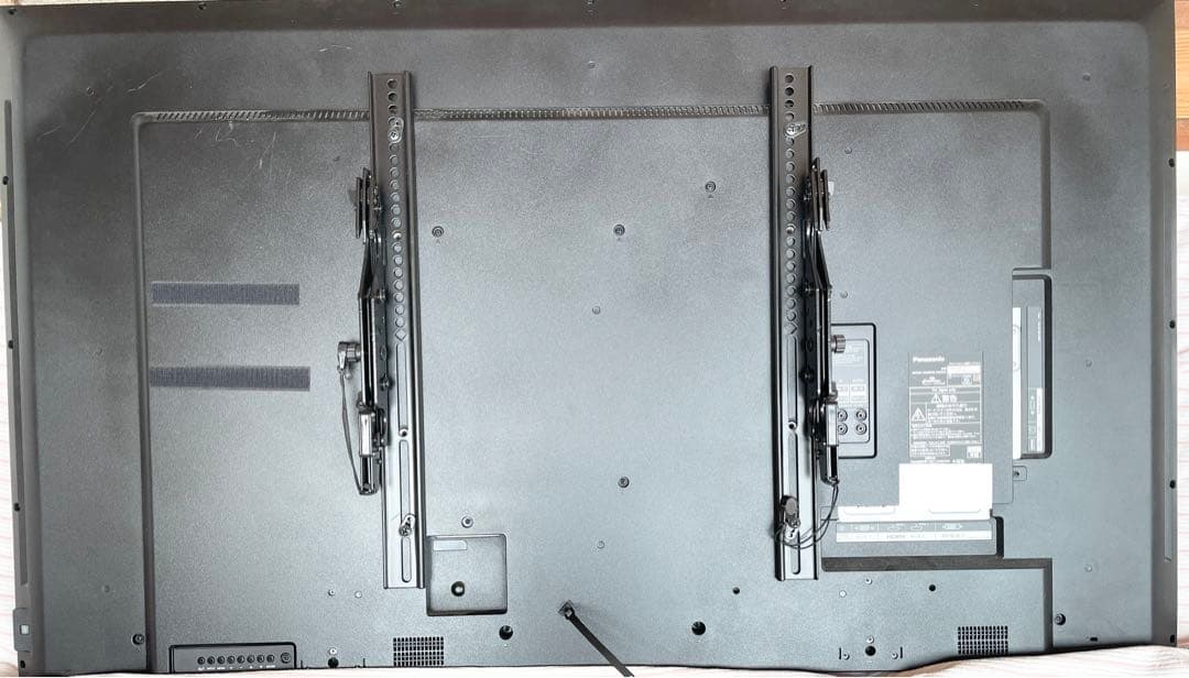 パナソニック TH-55LFE8J 55インチ 動作確認済 壁掛け金具付き
