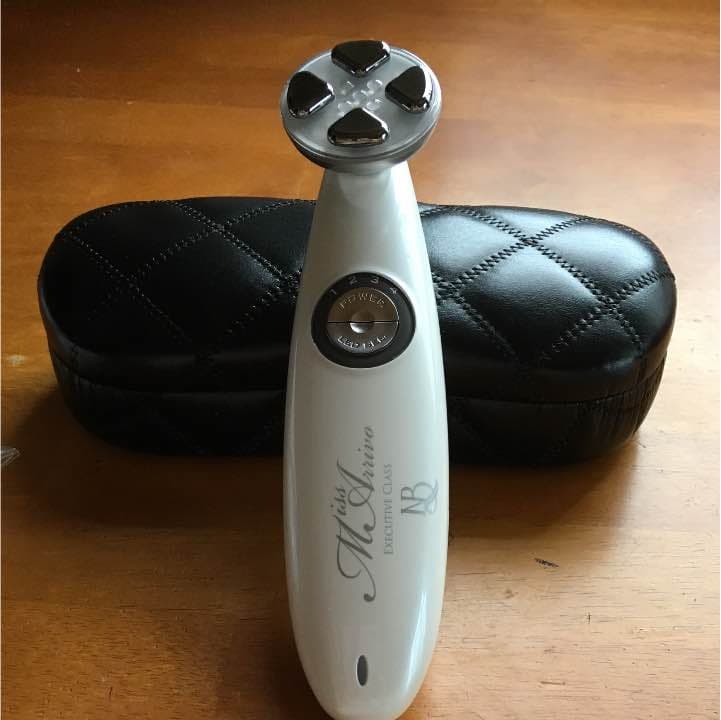 美顔器 Miss Arrivo ミス アリーヴォ