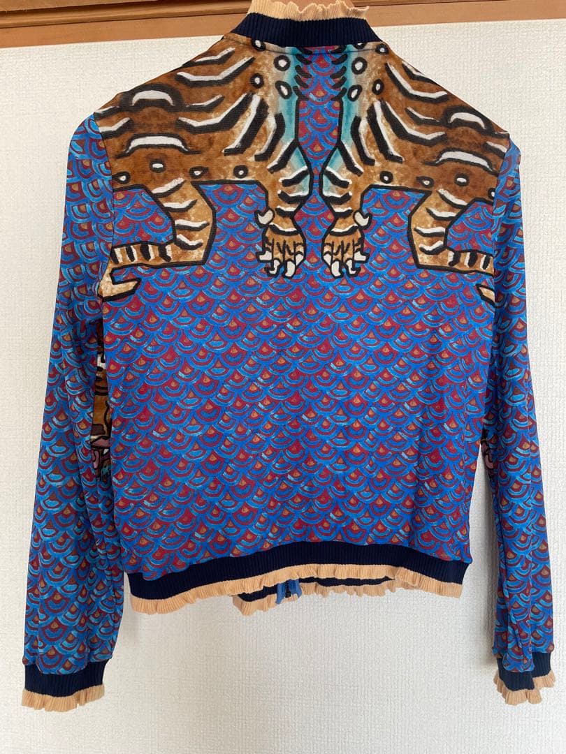 VIVIENNE TAM トラ刺繍ブルゾン38サイズ