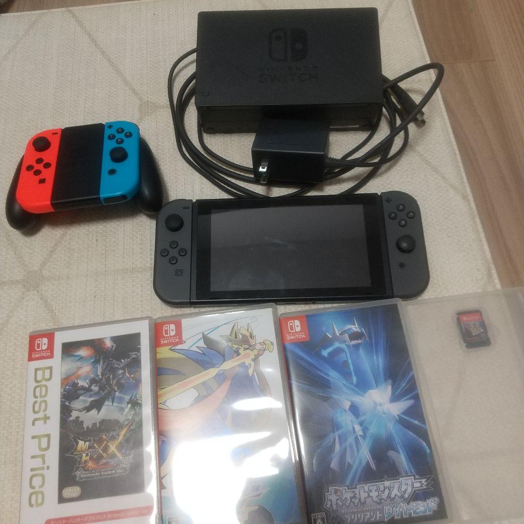 Nintendo Switch Lite 青・赤 本体 + ソフト4本