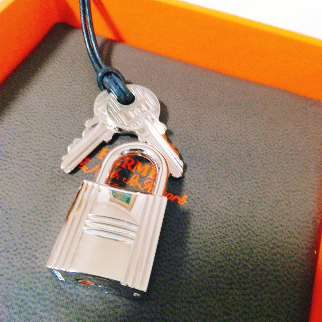 【美品】 HERMES エルメス カデナ　南京錠　パドロック鍵2ケ付き