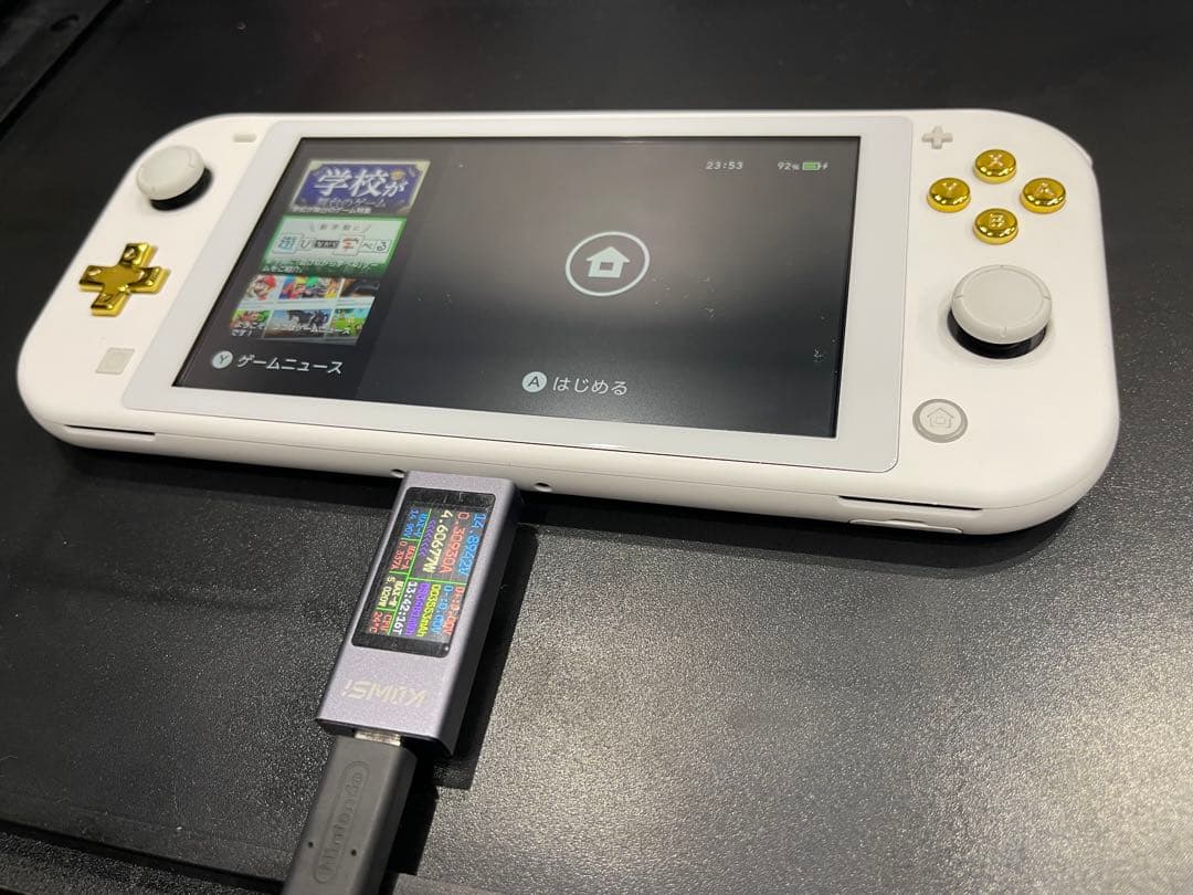 Nintendo Switch Lite ホワイト×ゴールド　カスタム