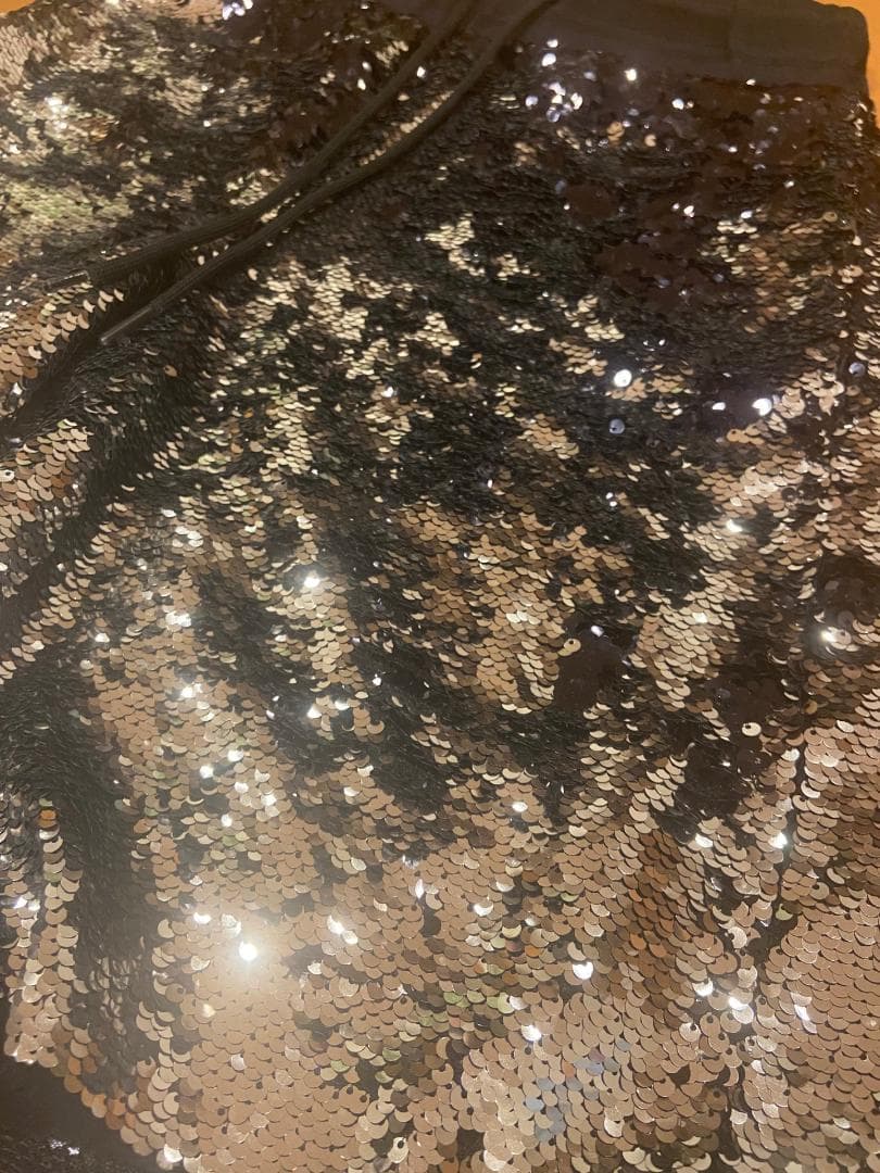 【美品】ゴールデングース　スパンコール　レディース　ショートパンツ