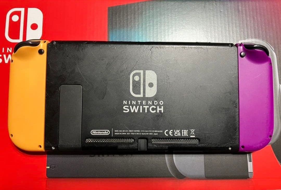 SDカード128GB付属　Nintendo Switch バッテリー強化版　説明
