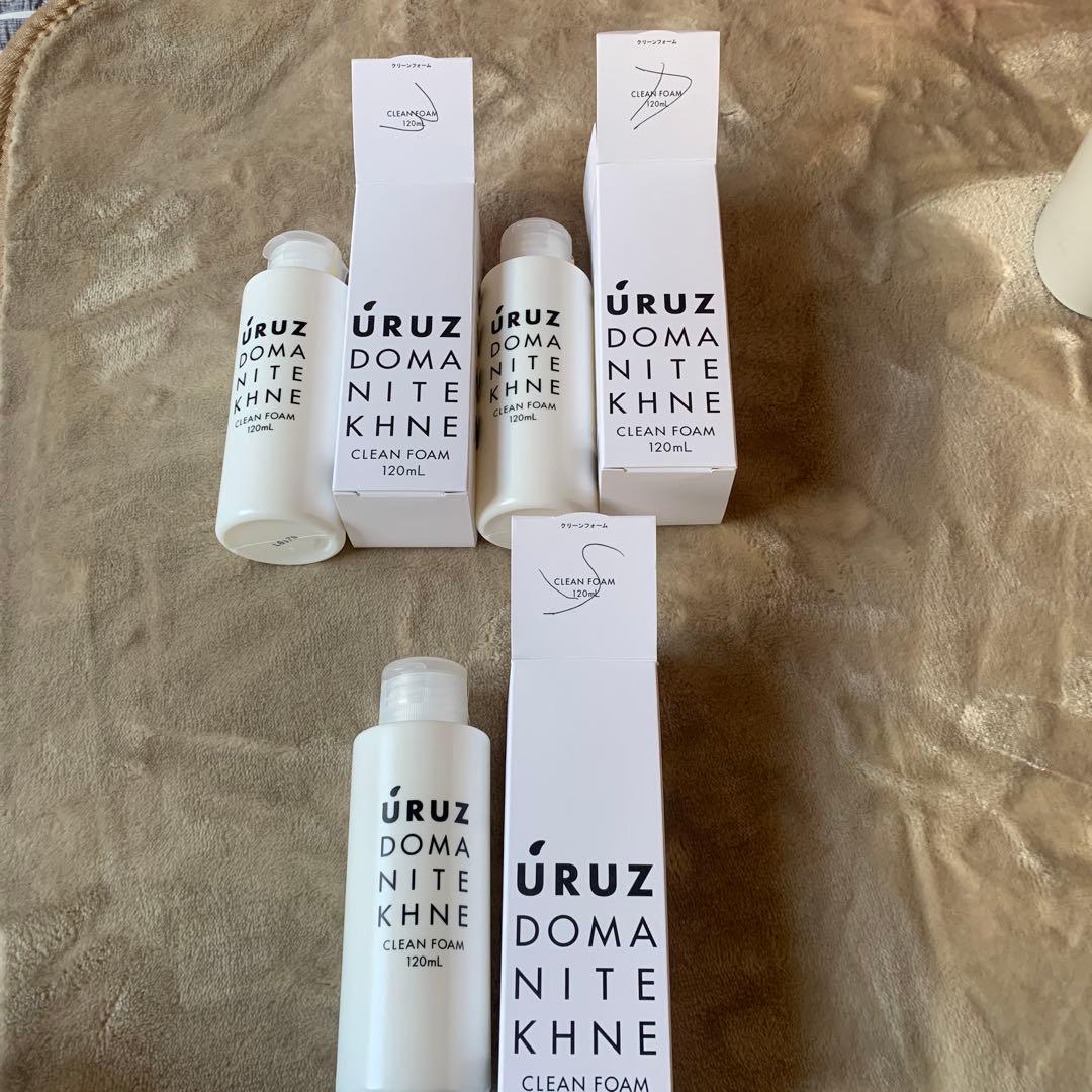 【新品か】　ウルズ　オイルクレンジングと洗顔フォーム