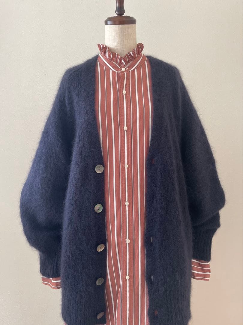 【ギャルリーヴィー】キッドモヘヤ Vネックカーディガン　日本製