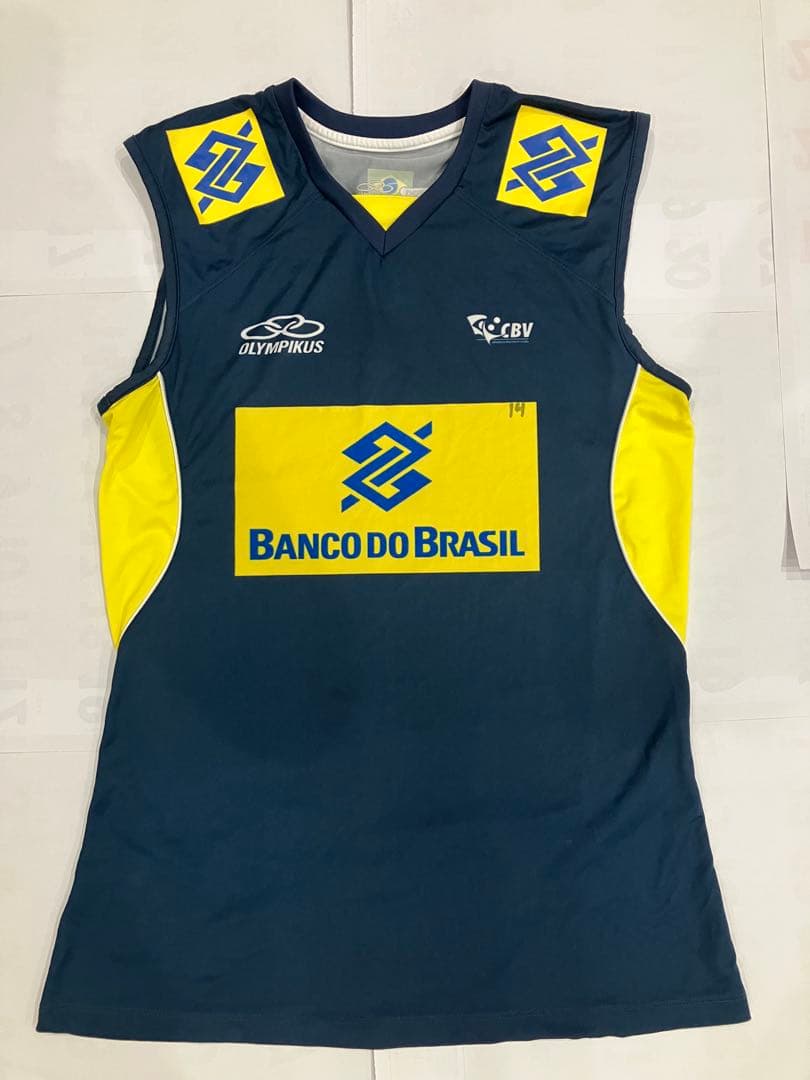 ブラジル代表　バレーボール　トレーニングシャツ Lサイズ