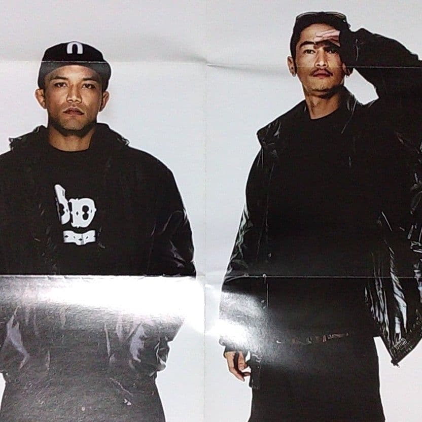 ★激レアポスター★窪塚洋介＆山本KID徳郁★卍LINE UFC KRAZYBEE