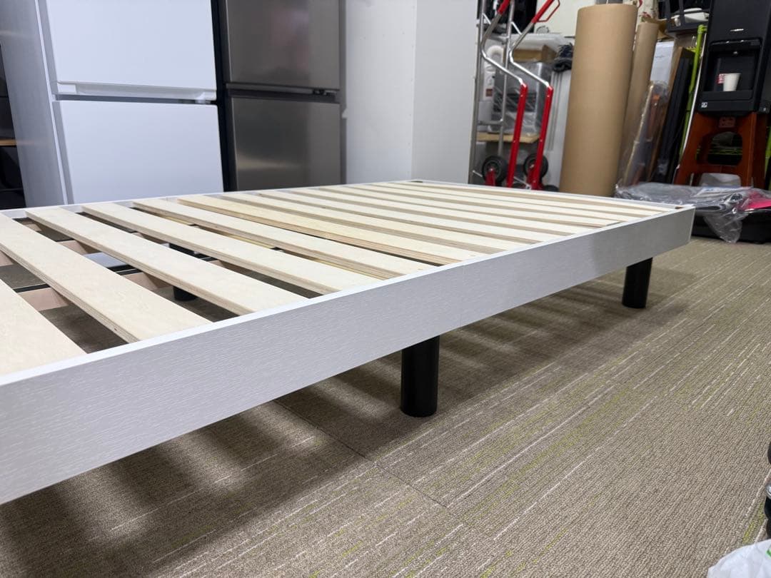 【超美品】ニトリ　シングル　 棚付きすのこベッド（MRS WH）　ベッドフレーム