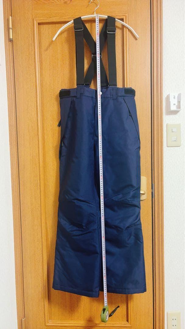 【cosby】マルチカラースキーウェアとネイビーパンツ