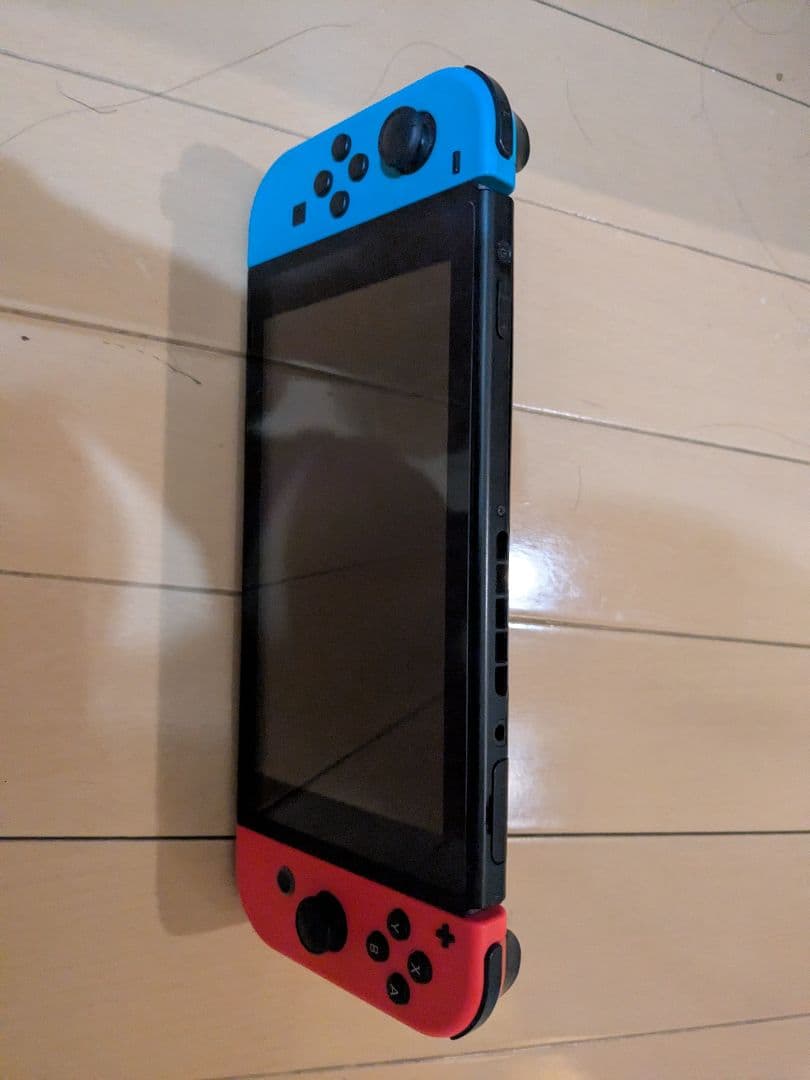 【訳アリ】Nintendo Switch 本体 ネオンブルー・レッド