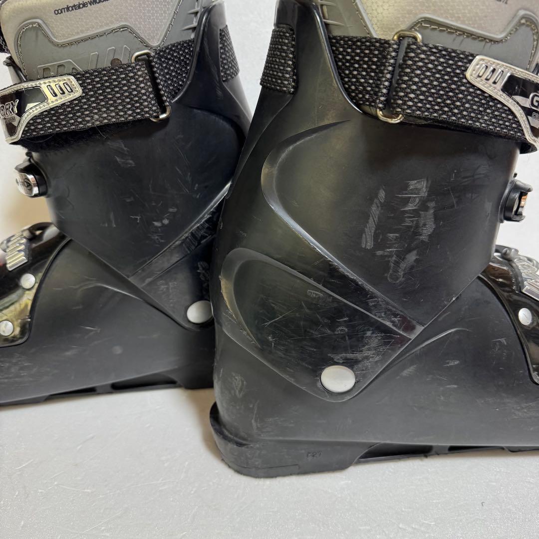 28CM28.5cmスキー ブーツ初心者黒色ブラック　ゲンファクトリー格安特価