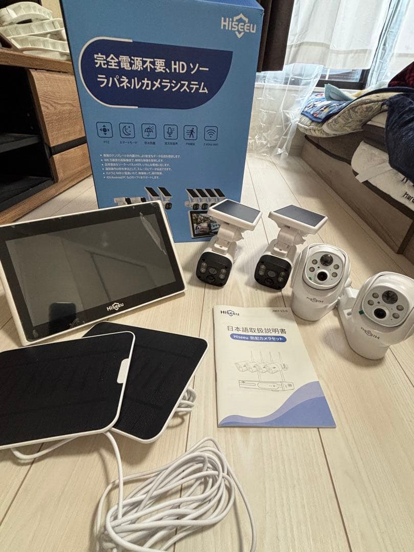 かおり防犯カメラ 電源不要 ソーラーパネルカメラ 4台 液晶付 1TB録画