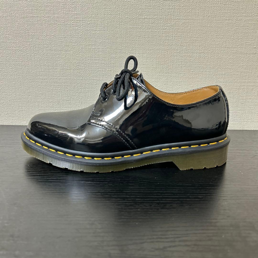 【極美品】Dr. Martens パテント エナメル シューズ 25㎝