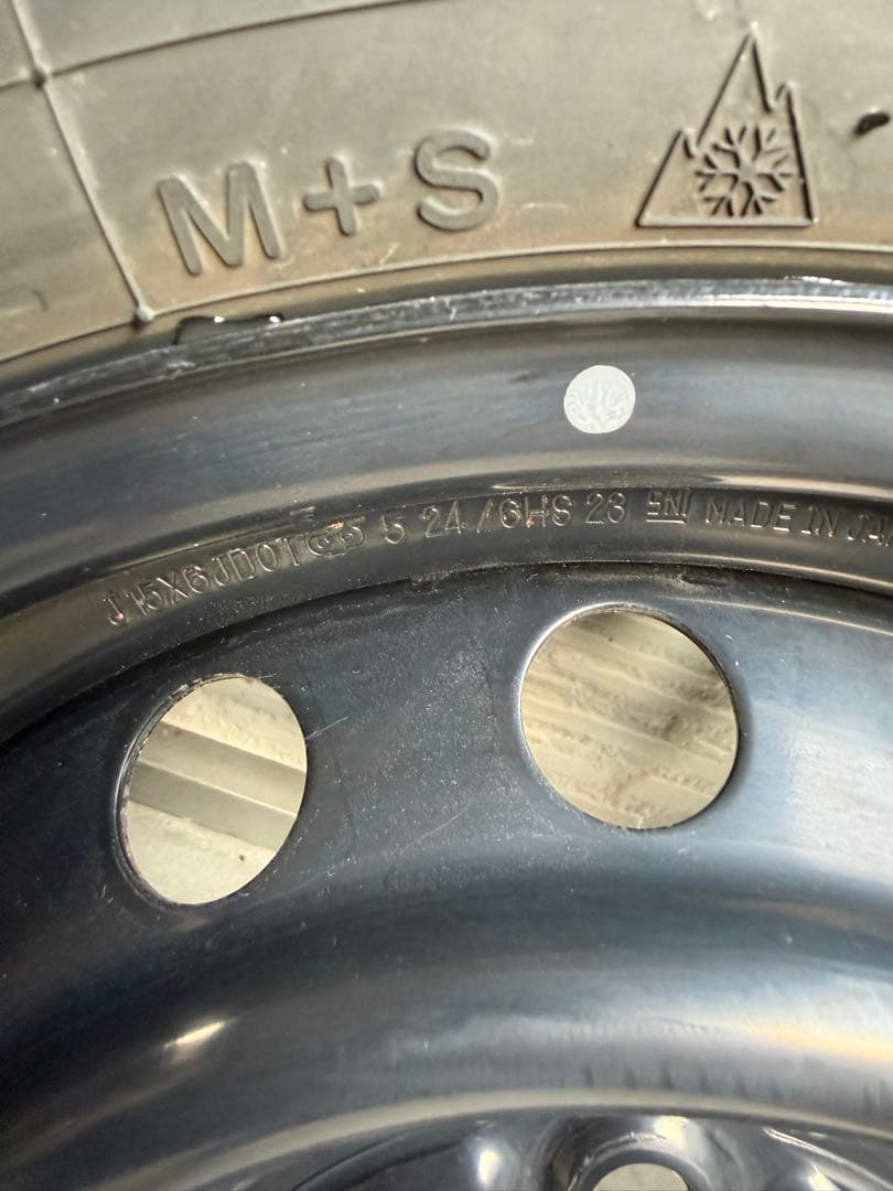 トーヨータイヤ 195-80R15 スタッドレスタイヤ 純正鉄ホイール付 4本