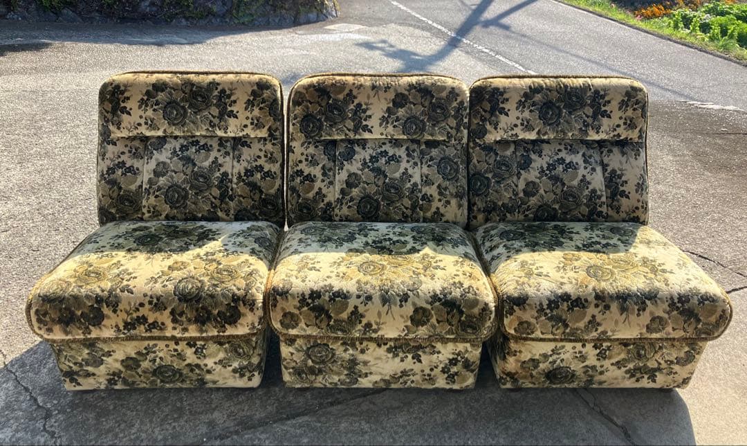 【ゆっけ様】オールドカリモク 一人掛けソファ 花柄 グリーン ①