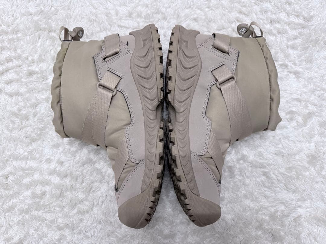 HYKE✖️KEEN コラボ　スノーブーツ　ベージュ　　　25.0