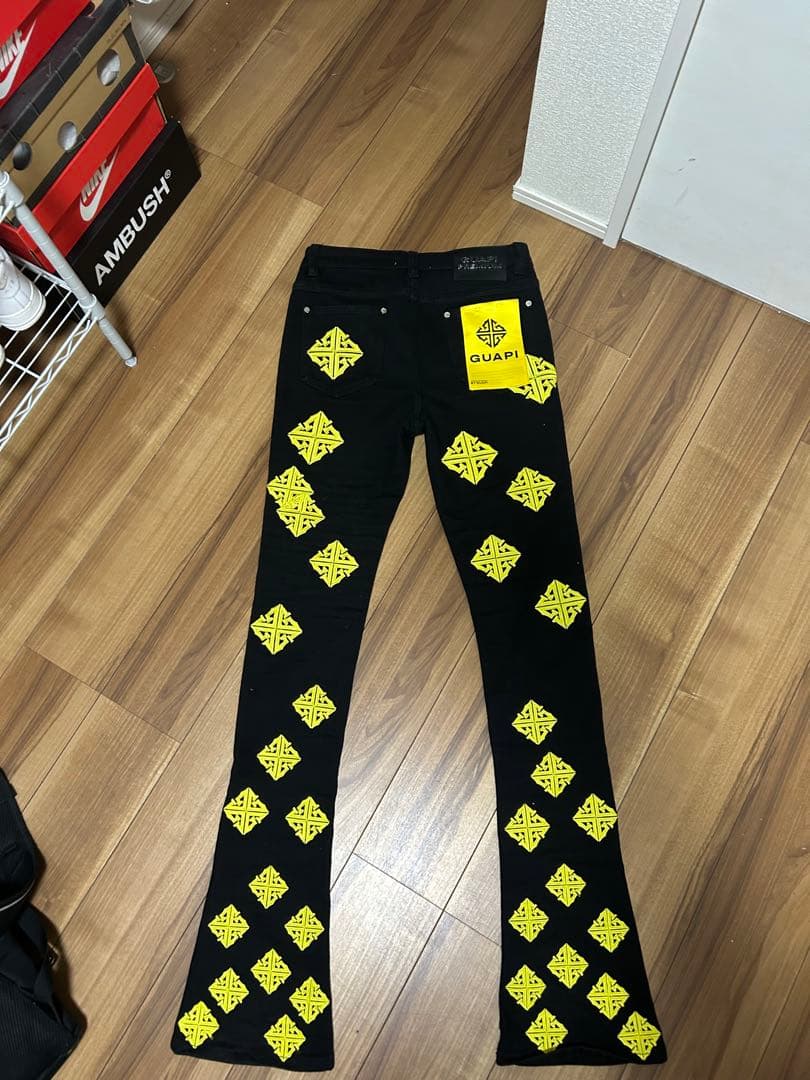 GUAPI フレアパンツ　30