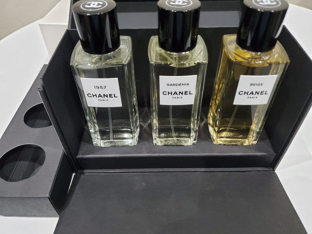 CHANEL レア三本セット 未使用 専用ケース付き