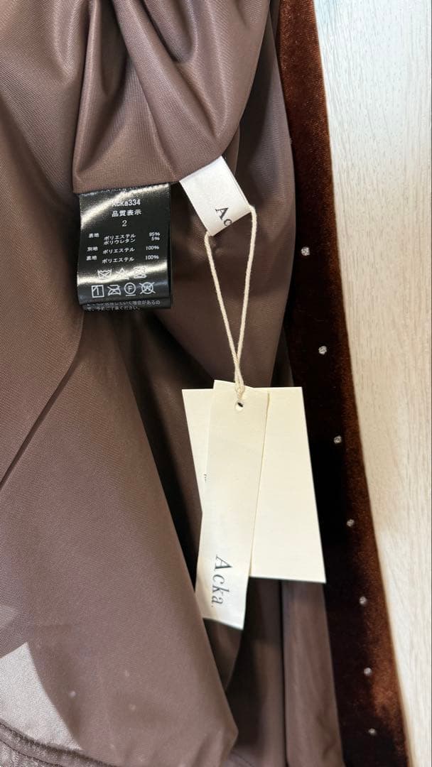 新品タグ付き　acka bijou dot velours dress