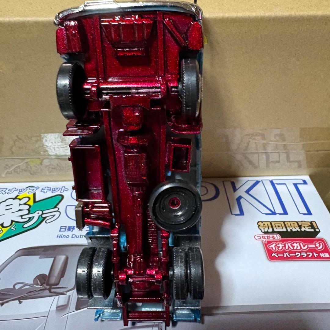 送料込み　楽プラ デュトロ 完成品 プラモデル デコトラ 1/32 ラメ塗装