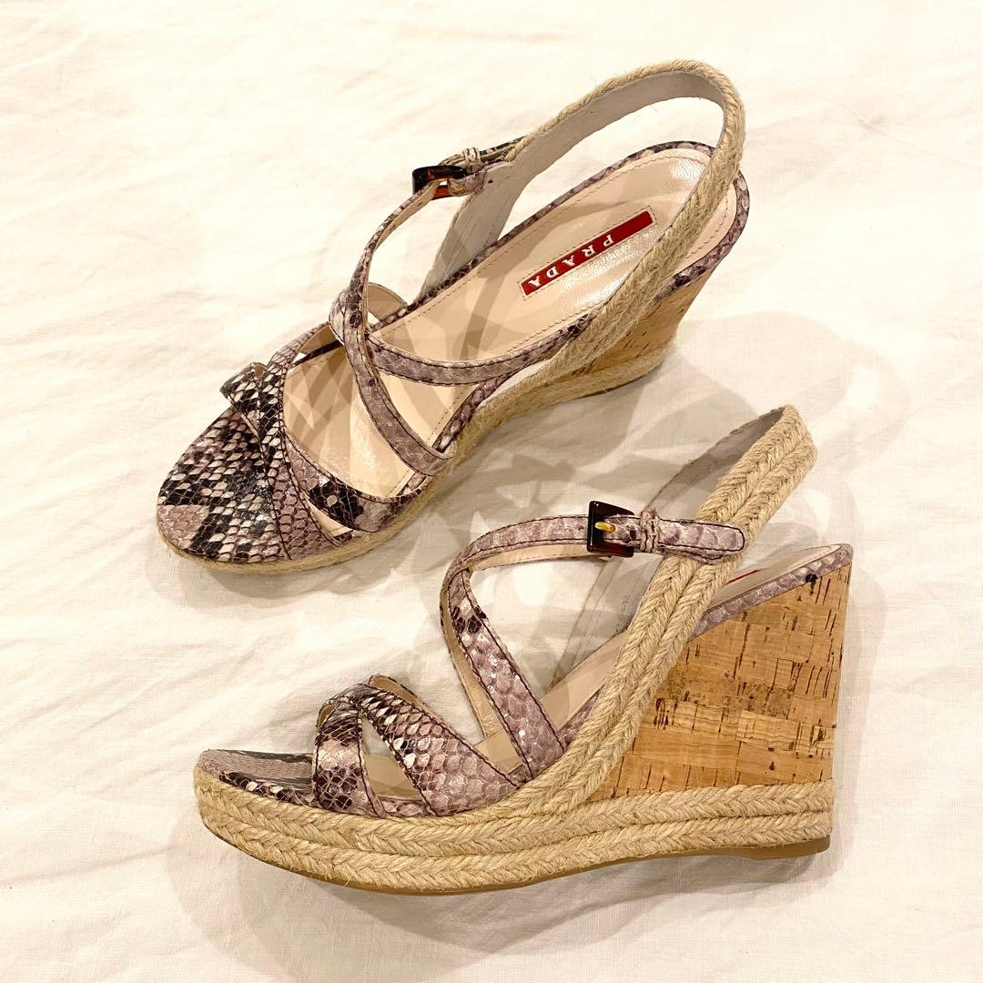 【超美品】PRADA プラダ ウェッジソール サンダル 39 パイソン柄