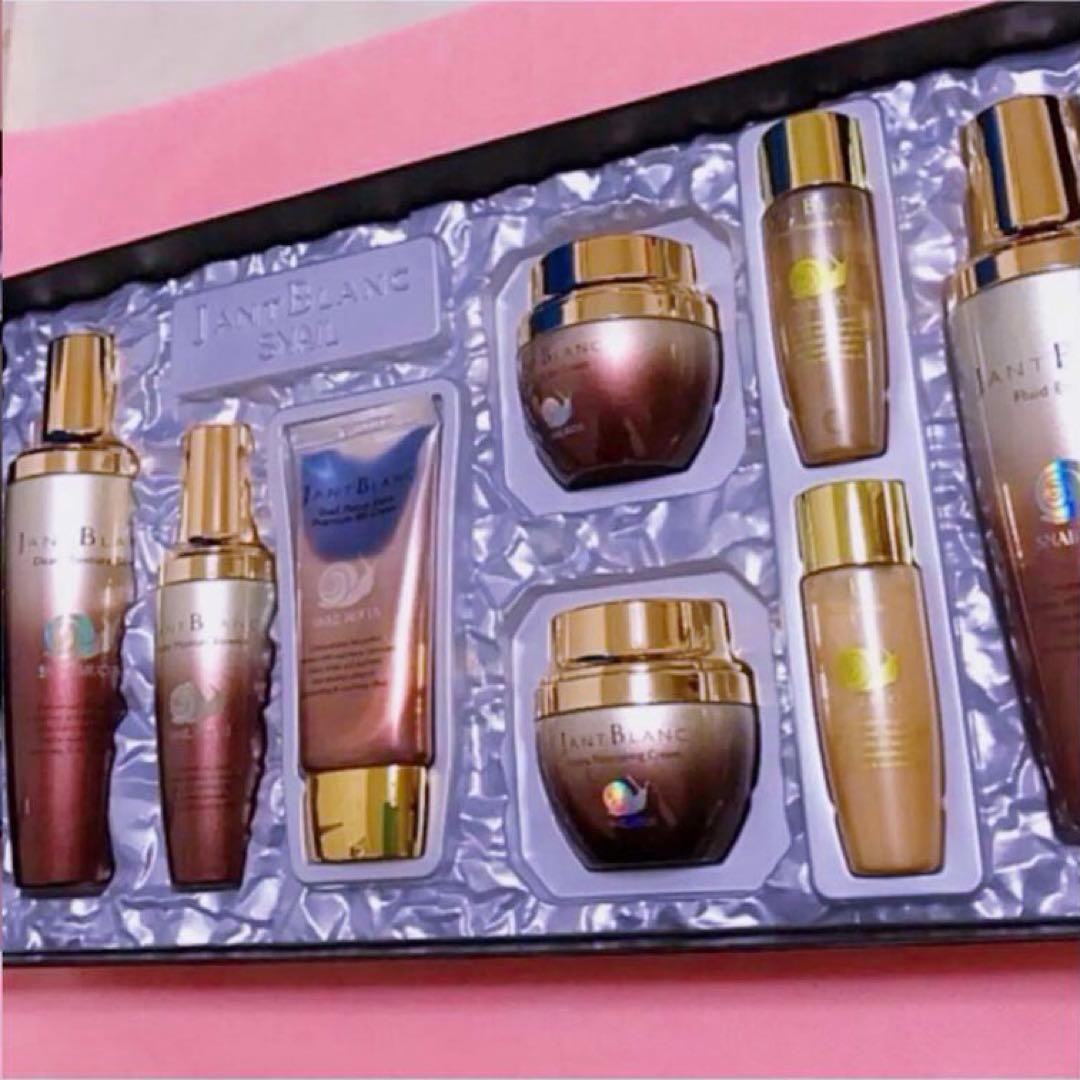 ⭐️凄すぎる❗️かたつむりスキンケアセット⭐️化粧水クリーム⭐️BBクリーム　弾力　ツヤ