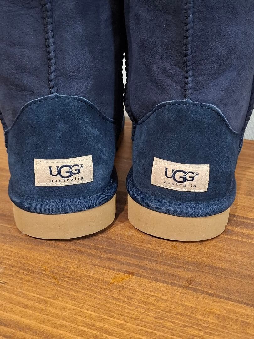 UGG ムートンブーツ 24cm ネイビー 試着のみ 未使用級