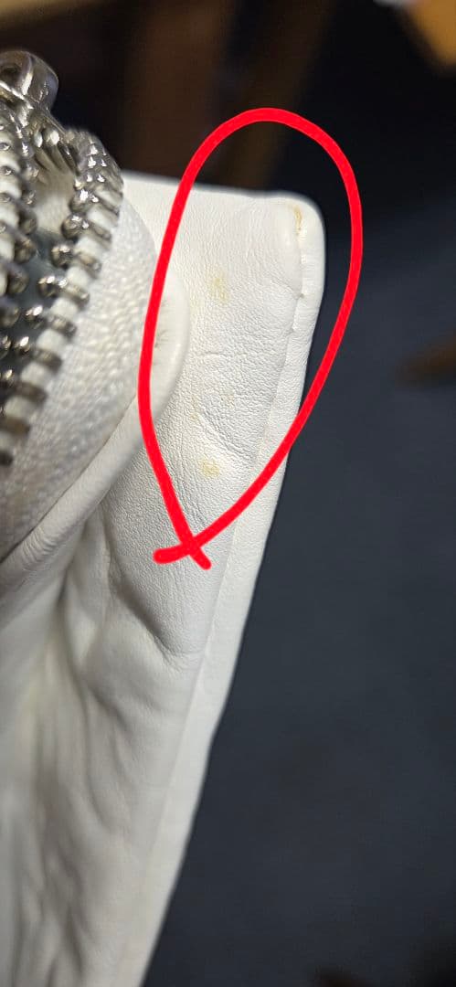 ZUCCa エンボスウォレット