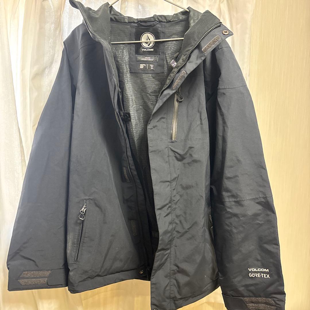 VOLCOM GORE-TEX 黒　 スノーボード　ウェア　ジャケット