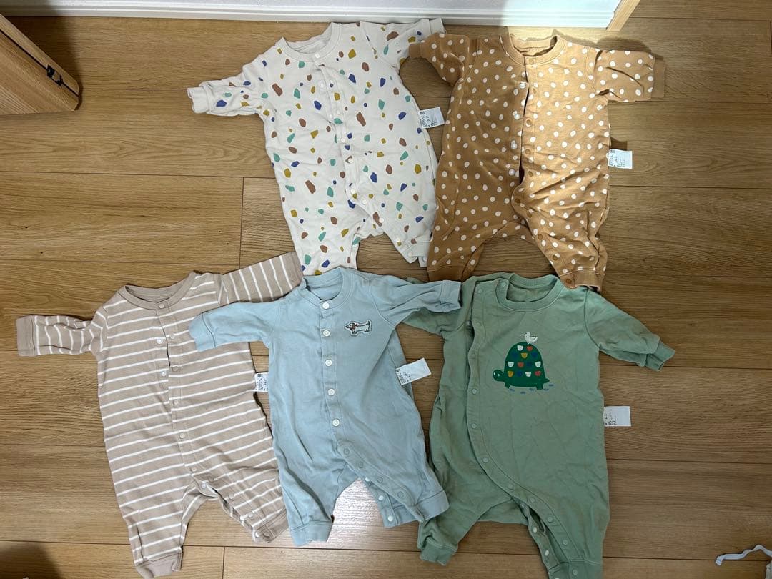 赤ちゃん用品　まとめ売り【スリーパー付き】