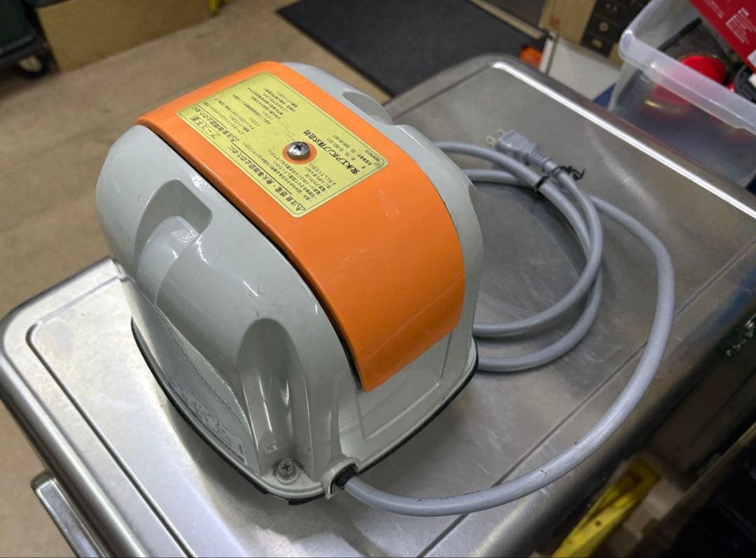 安永　電磁式エアーポンプ　ブロアー　 AP-80H　（used）