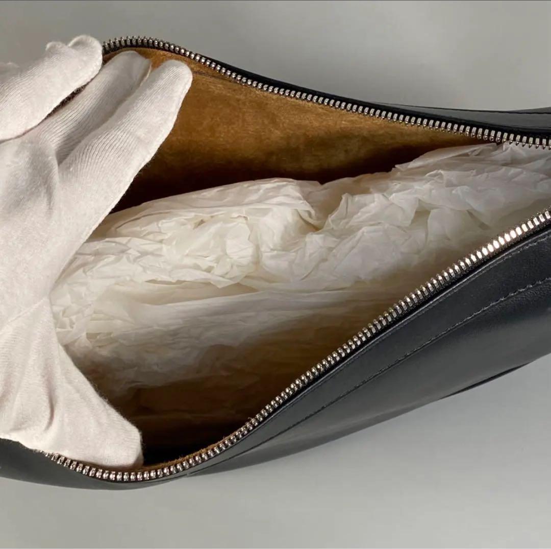 ⬜︎新品タグ付き未使用品 ⬜︎NEOUS ネオアス レザーバッグ ハンドバッグ