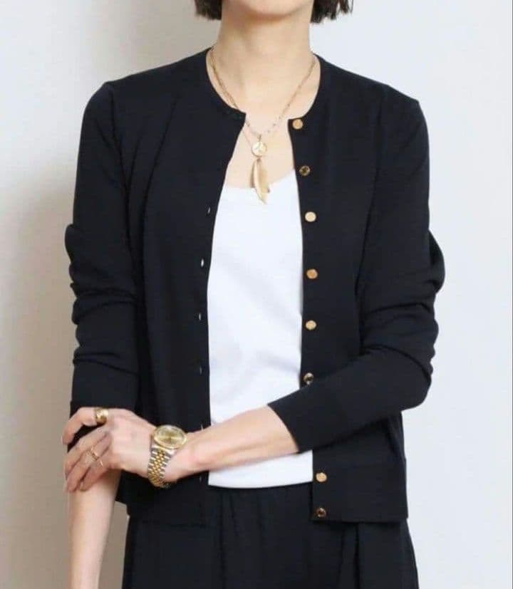 【試着のみ】MUSEDeuxiemeClasseクルーネックカーディガン金ボタン