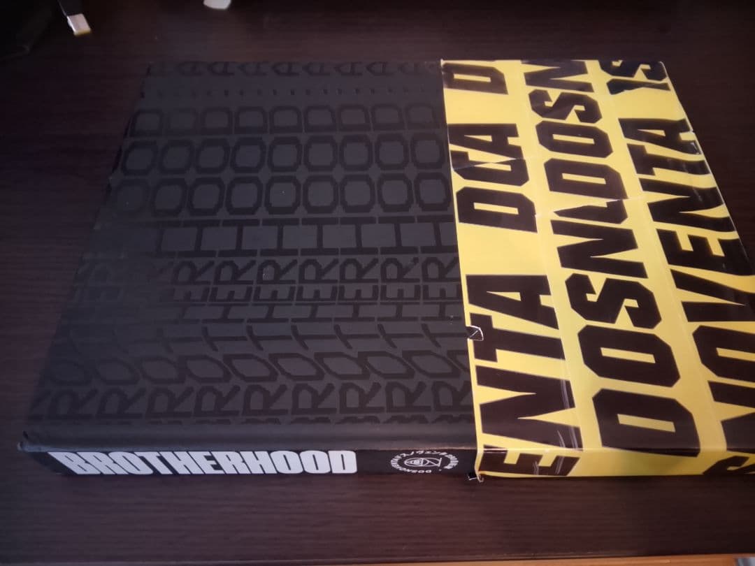 Dosnoventa ドスノヴェンタ BROTHERHOOD