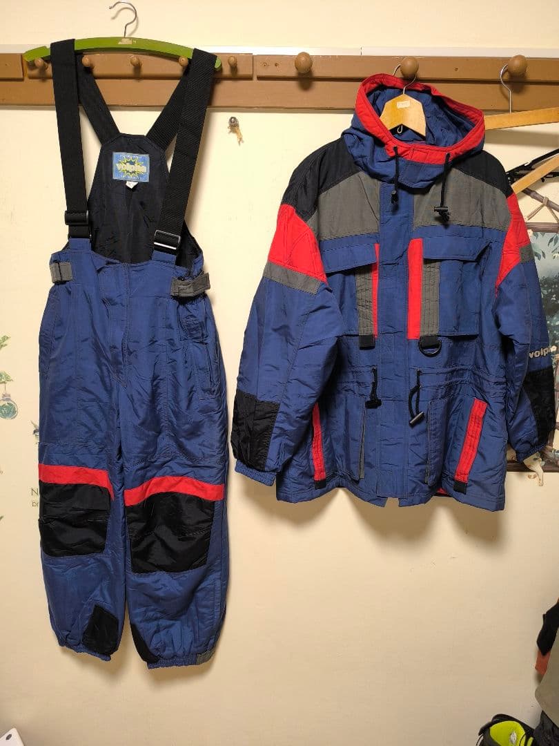 スキー、スノーボードウェア　上下セット