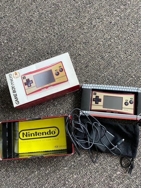 ゲームボーイミクロ　マリオ20周年記念ファミコンバージョンマリオ　ソフト