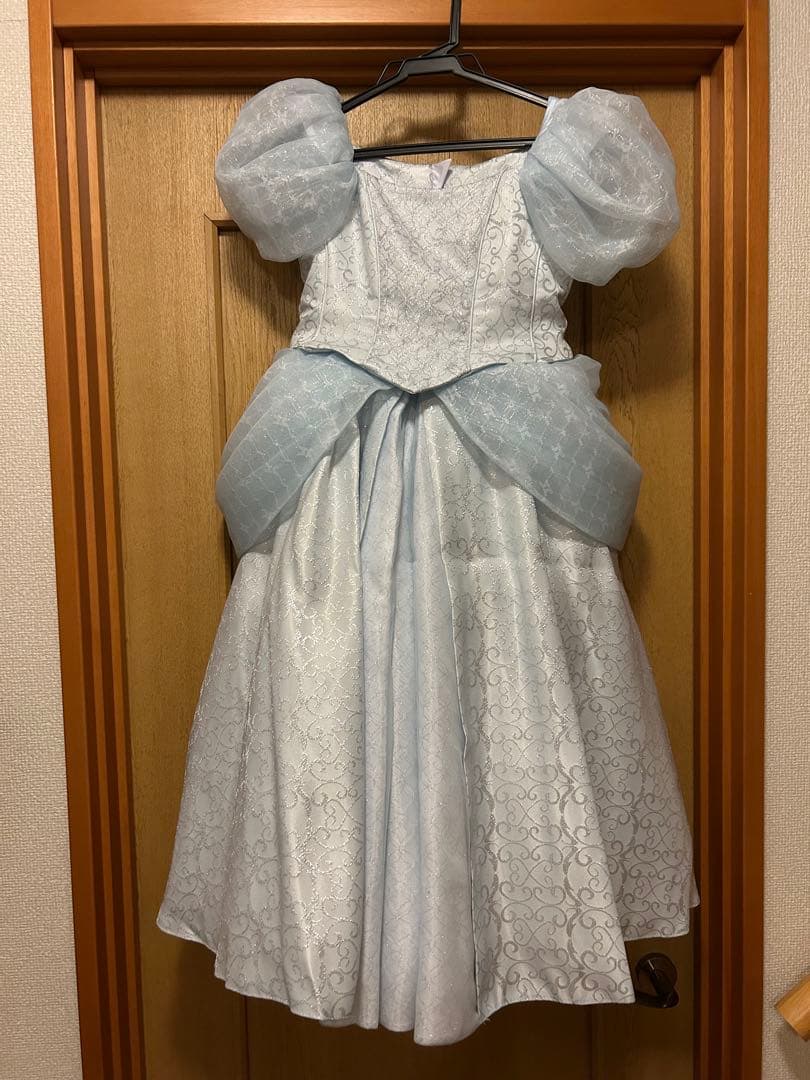 ディズニー ビビディバビディブティック プレミアム シンデレラドレス 120
