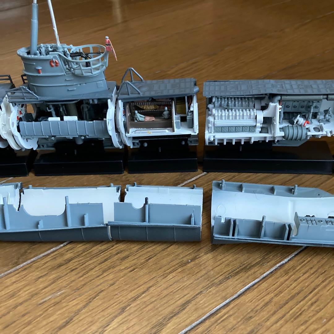 タルガ　高密度模型U-ボート迷彩モデル1/144潜水艦内部構造