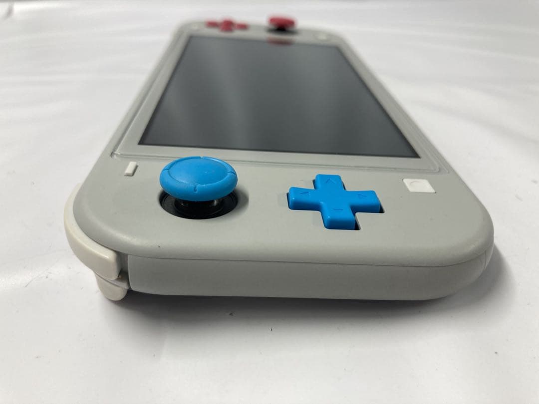 NintendoSwitchライト 中古 ポケモン