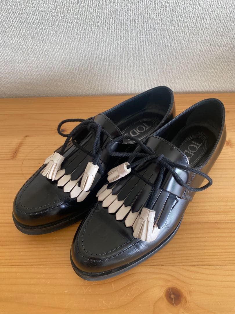 Tod's ローファー　タッセル