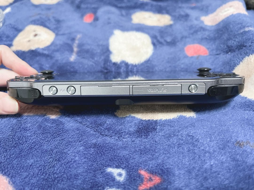 PS vita 1000 美品 本体