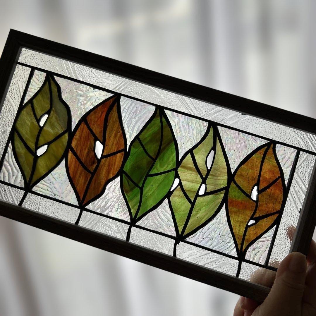 ステンドグラス　パネル秋の葉っぱ達11